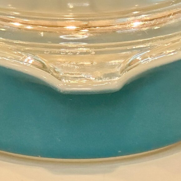 Vintage turquoise Pyrex #471 Cinderella Round Casserole Dish with Lid 470-C - Picture 4 of 6